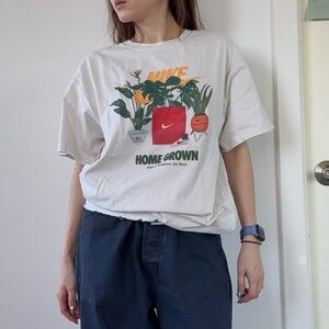 Nike Plant tee